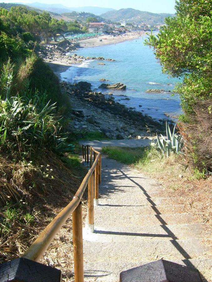 La Villetta Del Gallo Agropoli Exteriör bild